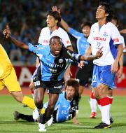 【川崎Ｆ－横浜】決勝ゴールの川崎Ｆジュニーニョ（撮影・中島郁夫）