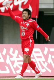 【熊本－札幌】先制ゴールを決めた熊本ＦＷ木島（撮影・井上学）