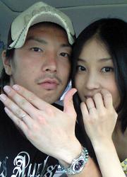 浦和GK加藤が歌手の小野綾子さんと結婚