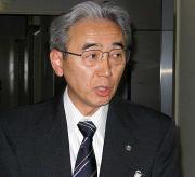 選手の態度について謝罪するためJリーグを訪れた川崎Fの武田社長