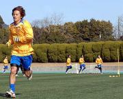 １０００メートル走で独走するＭＦ関口