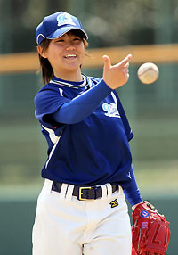 吉田えり投手