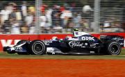 F1開幕戦で疾走する中嶋一貴(AP=共同)