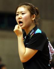 全日本選手権（１０年１月）女子単５回戦での福原愛（撮影・鹿野芳博）