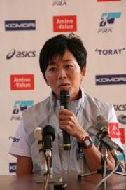 会見で心境を語る野口(撮影・太田尚樹)