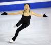 公式練習で調整する浅田真央(共同)