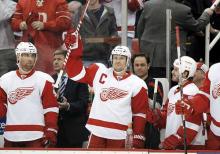 Ｒウイングズ本拠20連勝の快挙／ＮＨＬ - ＮＨＬニュース