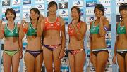 左から浦田、楠原、鈴木、田中、浅尾、西堀のトップ女子選手