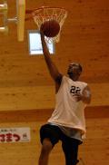 仙台89ＥＲＳにボビーが合流 - スポーツニュース