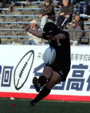 御所工・御所実ＣＴＢ岡本は決勝のＰＧを決める（撮影・梅根麻紀）