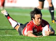 【日本－カナダ】先制トライを挙げる有賀剛（撮影・下田雄一）