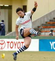 後半３８分、ＰＧを決めるＦＢ五郎丸