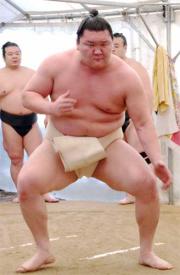 春場所へ向け、けいこを開始した横綱白鵬（共同）