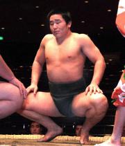 初土俵時の朝青龍(99年撮影)