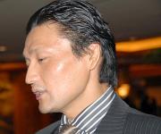 報道陣の質問に答える貴乃花親方