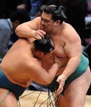 若天狼を一気に押し出す磋牙司