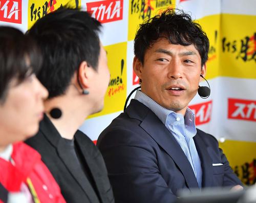 阪神キャンプ地を訪れた桧山進次郎氏（撮影・上田博志）