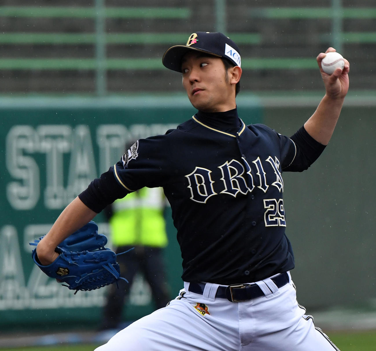 シート打撃に登板した田嶋（撮影・前岡正明）