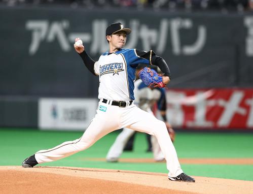 日本ハム対楽天　日本ハム先発の上沢（撮影・黒川智章）