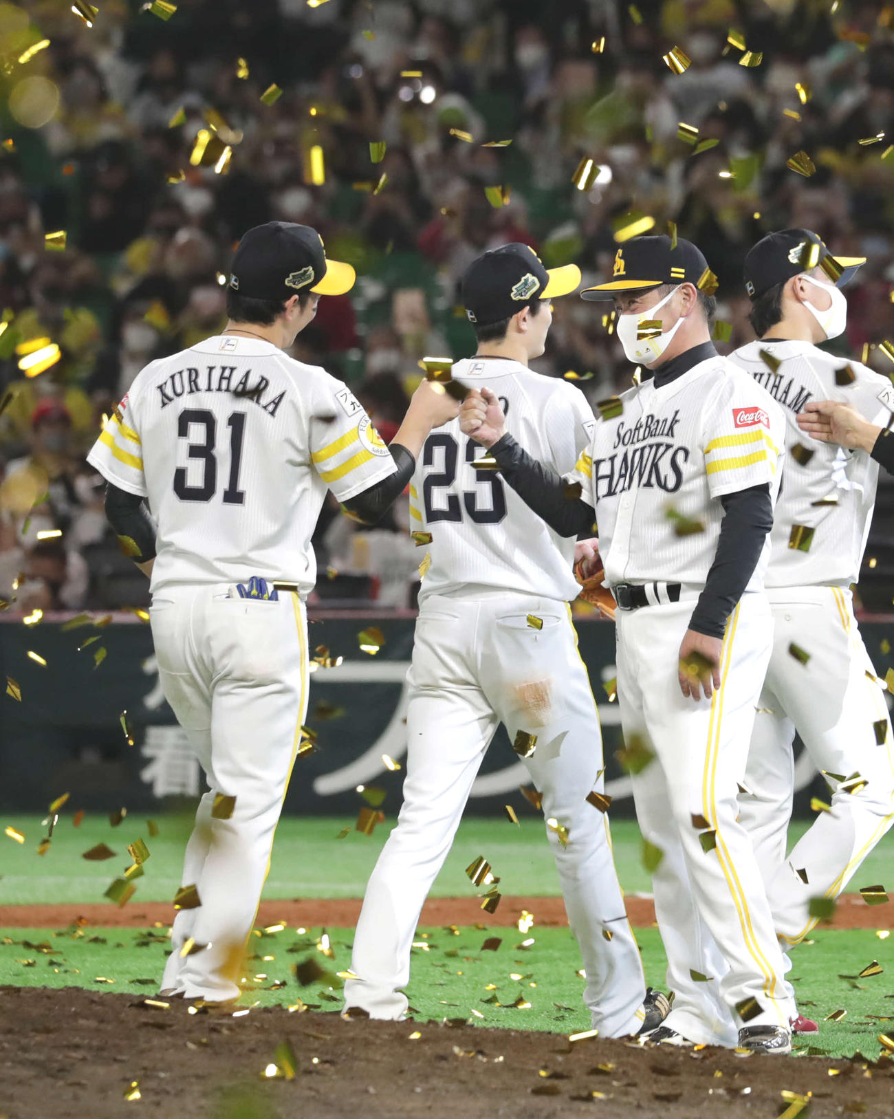 ソフトバンク工藤公康監督（右）（2020年11月25日撮影）