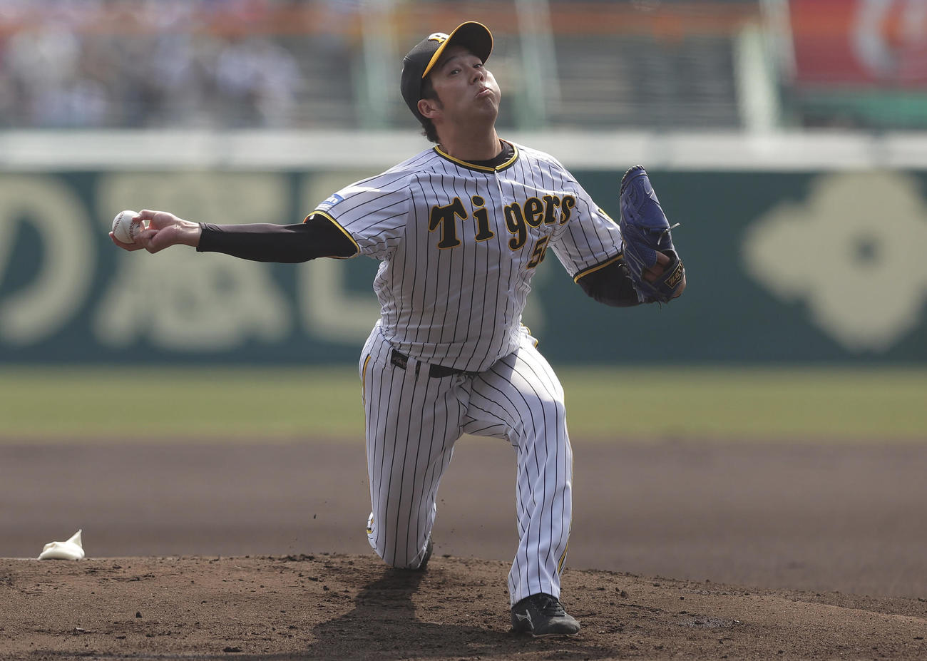 中日戦に先発し、7回を1失点に抑えた阪神青柳（撮影・前田充）