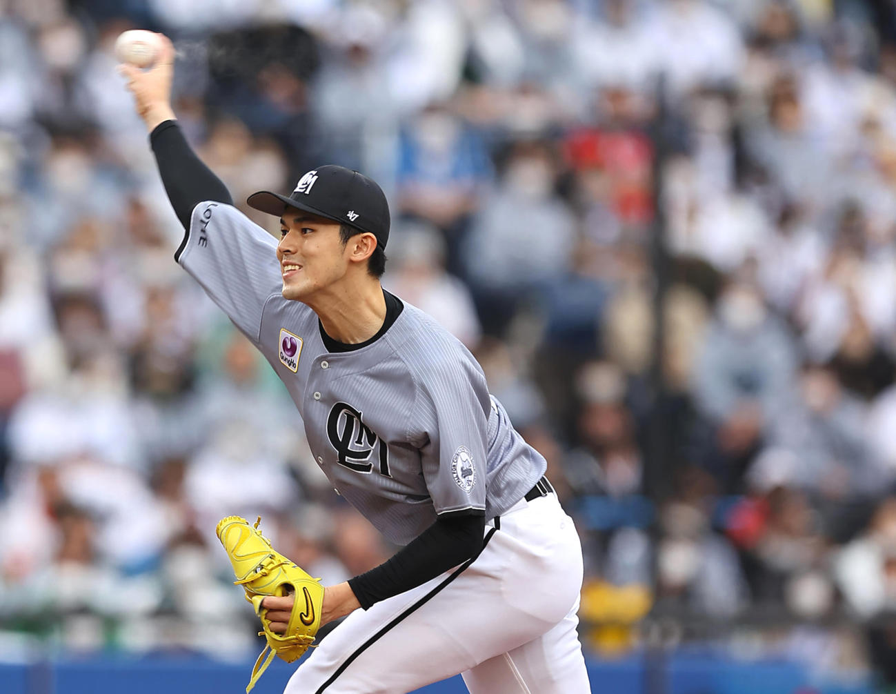 17日日本ハム戦で8回までパーフェクトに抑えたロッテ佐々木朗希