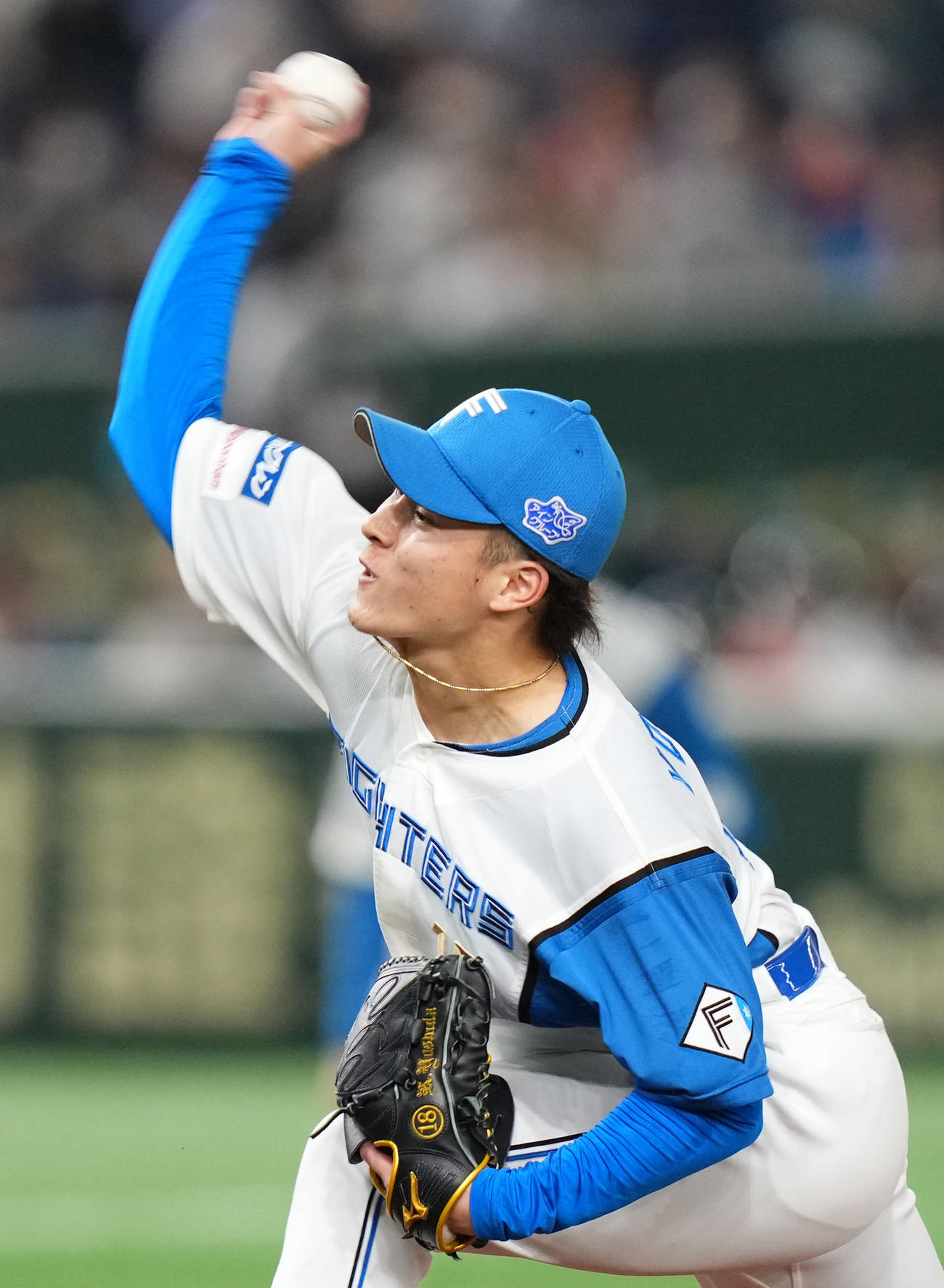 日本ハム対オリックス　7回表から登板した日本ハム吉田（撮影・横山健太）