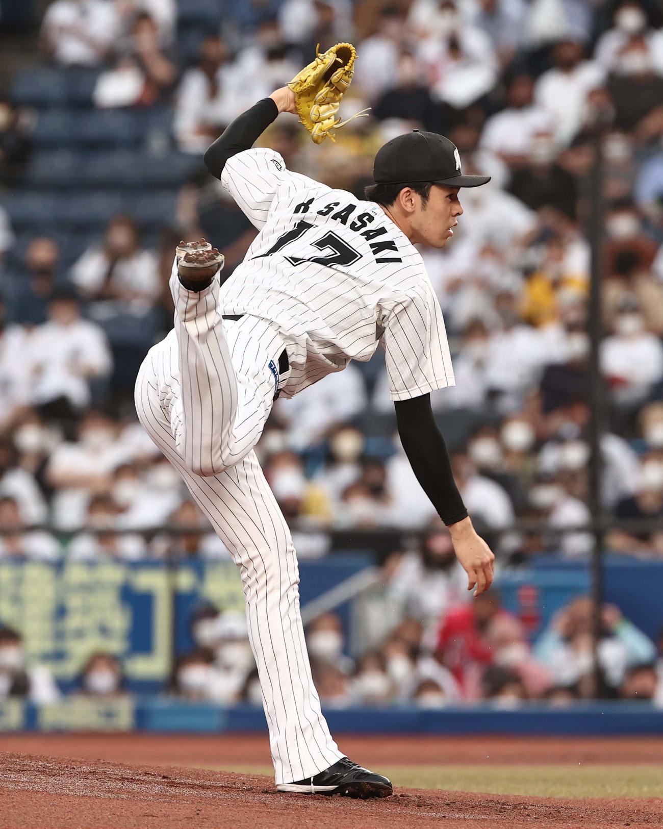 ロッテ対阪神　ロッテ先発の佐々木朗は6回90球無失点と好投する（撮影・上田博志）