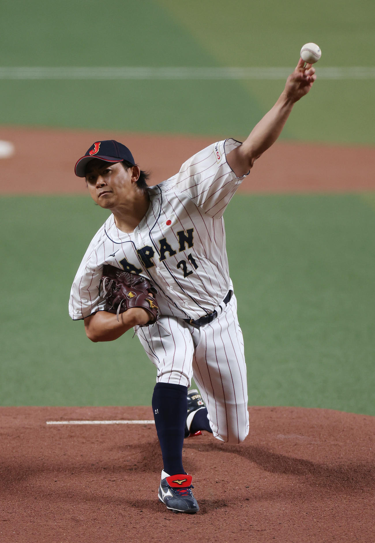 侍ジャパン対中日　力投する侍ジャパン先発の今永（撮影・前田充）