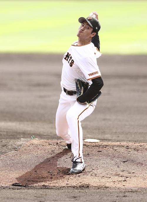 巨人対サムスン　先発登板する巨人西舘（撮影・河田真司）