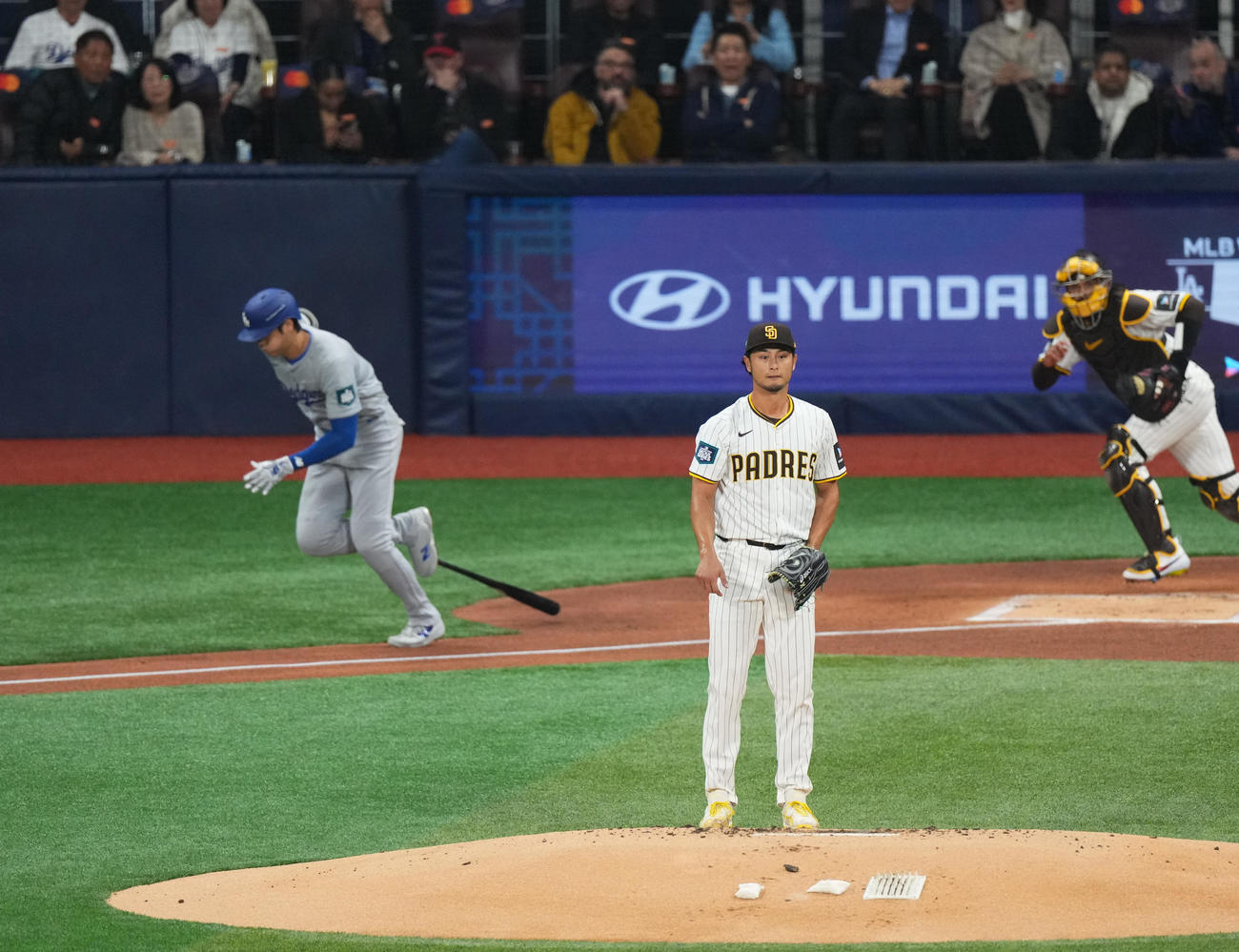 パドレス対ドジャース　1回表ドジャース無死一塁、ダルビッシュは大谷を遊ゴロに仕留める（撮影・菅敏）