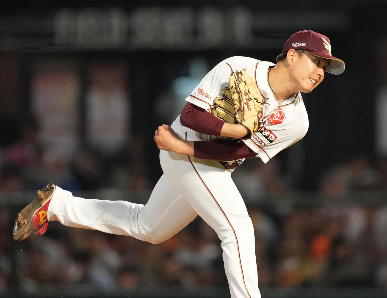 楽天対巨人　楽天先発の藤井（撮影・菅敏）