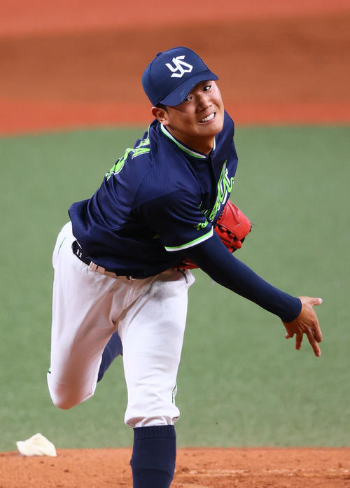 オリックス対ヤクルト　ヤクルト先発の奥川は5回を1失点に抑える（撮影・上山淳一）