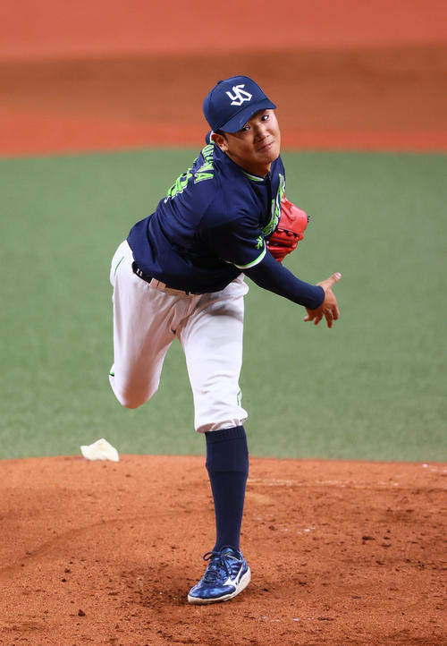 オリックス対ヤクルト　ヤクルト先発の奥川（撮影・上山淳一）