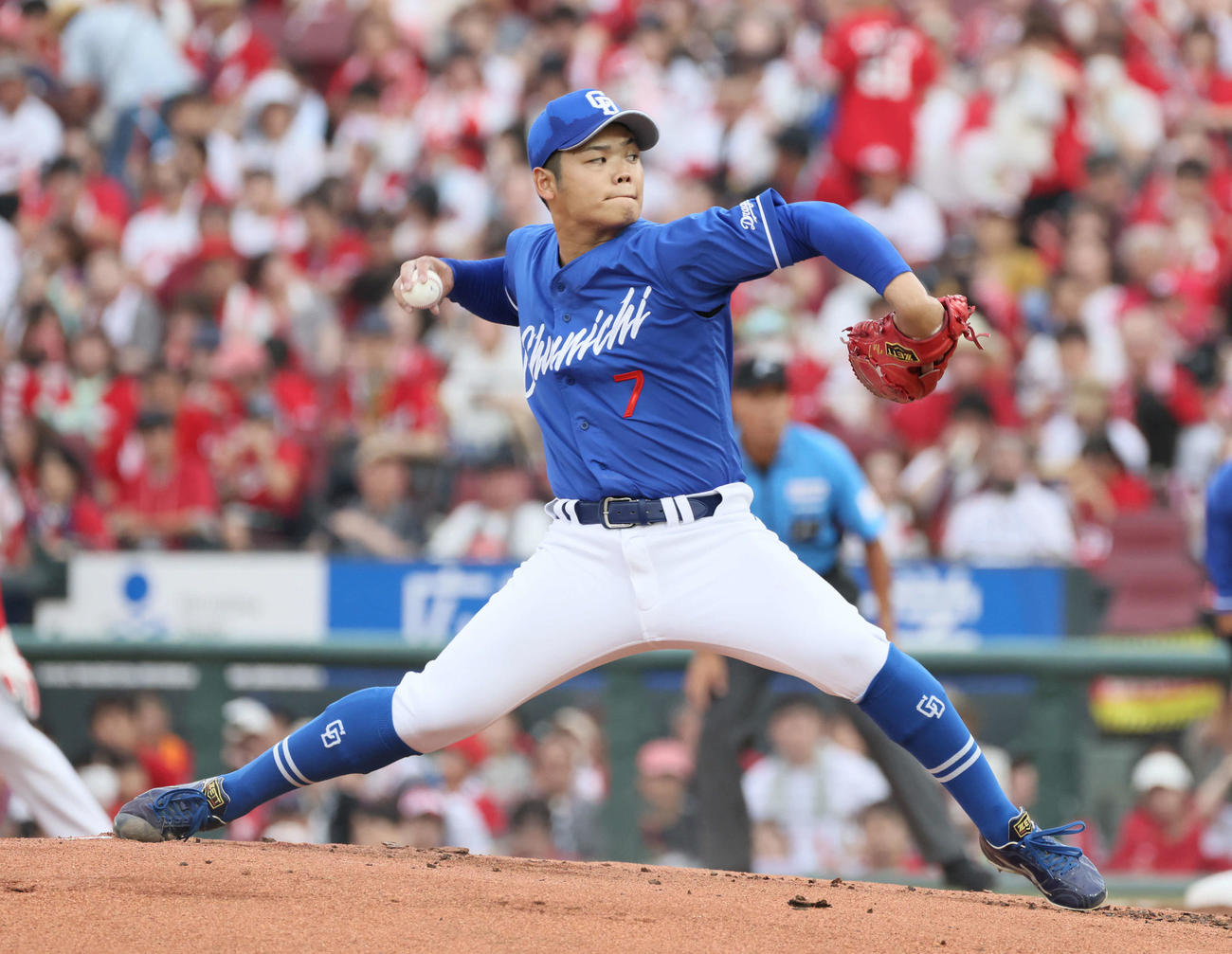 広島対中日　中日先発の根尾（撮影・加藤孝規）