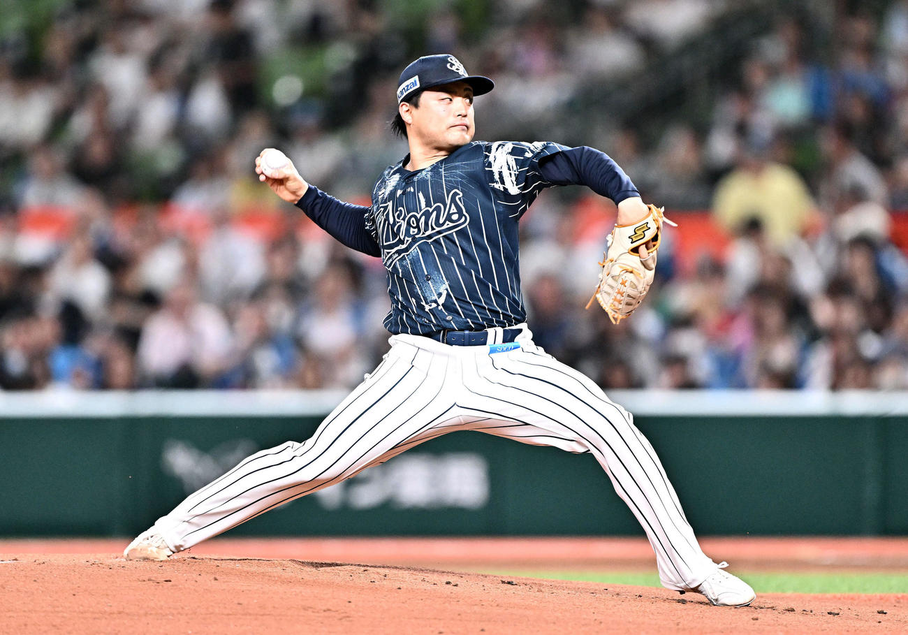 西武対日本ハム　西武先発の松本（撮影・滝沢徹郎）