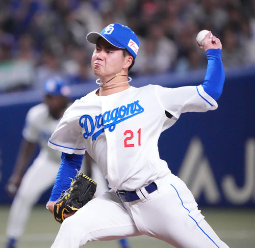 中日対DeNA　プロ初登板の中日先発金丸（撮影・森本幸一）