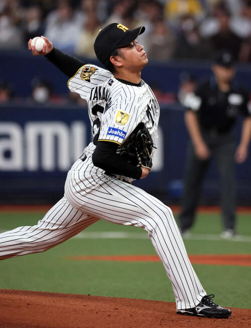 阪神対オリックス　阪神先発の高橋（撮影・宮崎幸一）