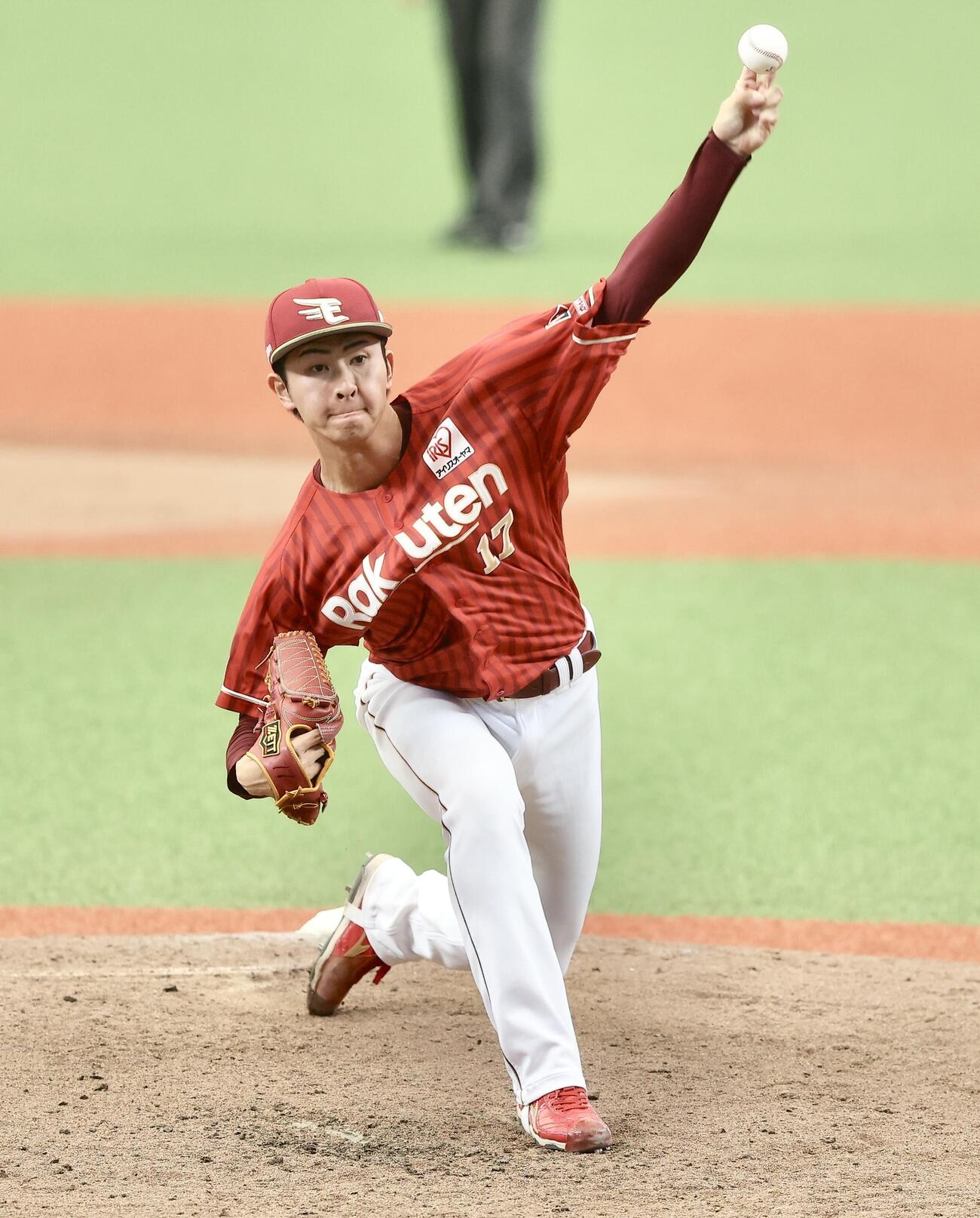 西武対楽天　4回裏、力投する古謝樹（撮影・河田真司）