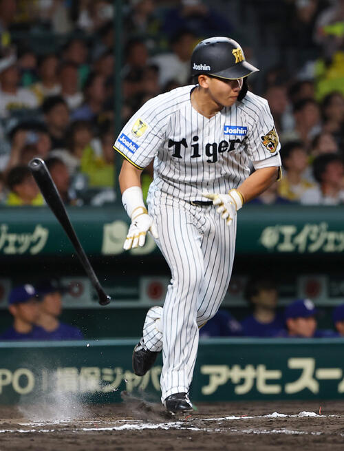 阪神対中日　7回裏阪神1死一塁、立石正広は安打を放つ（上田博志）＝2026年5月20日