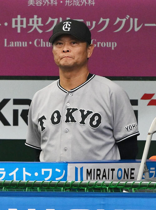 巨人橋上秀樹監督代行(2026年6月撮影)