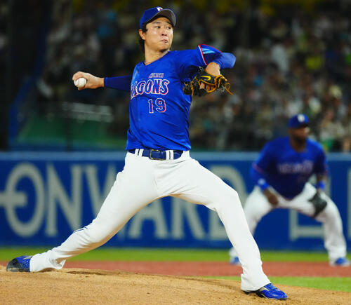ヤクルト対中日　力投する中日先発高橋宏斗（撮影・垰建太）