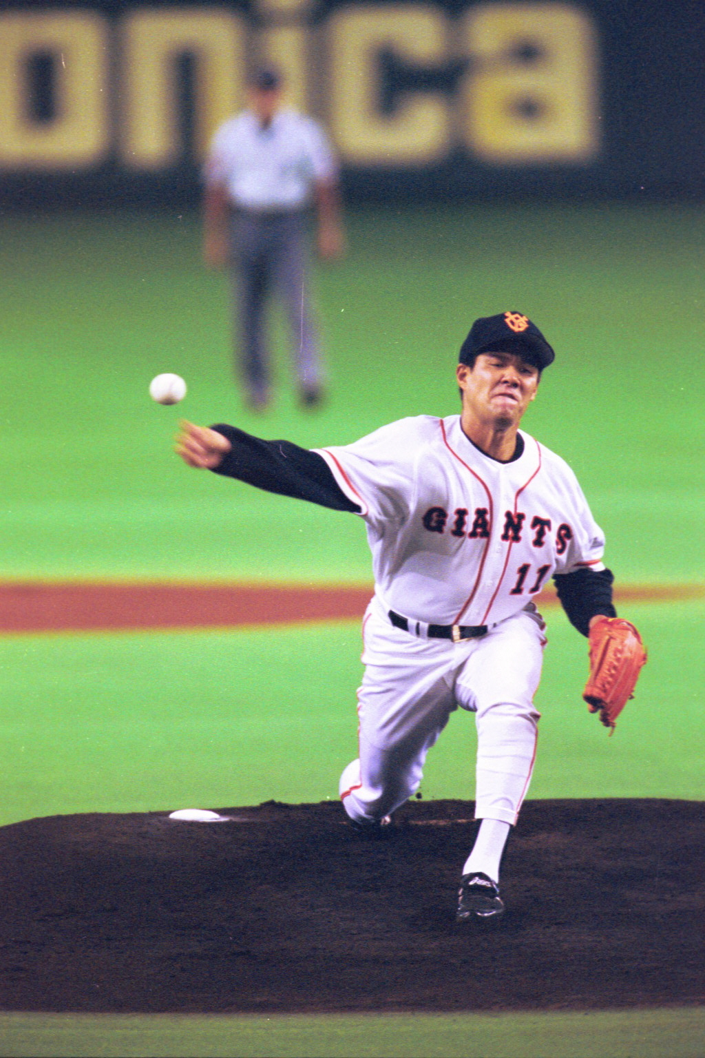 巨人斎藤雅樹(2000年撮影)