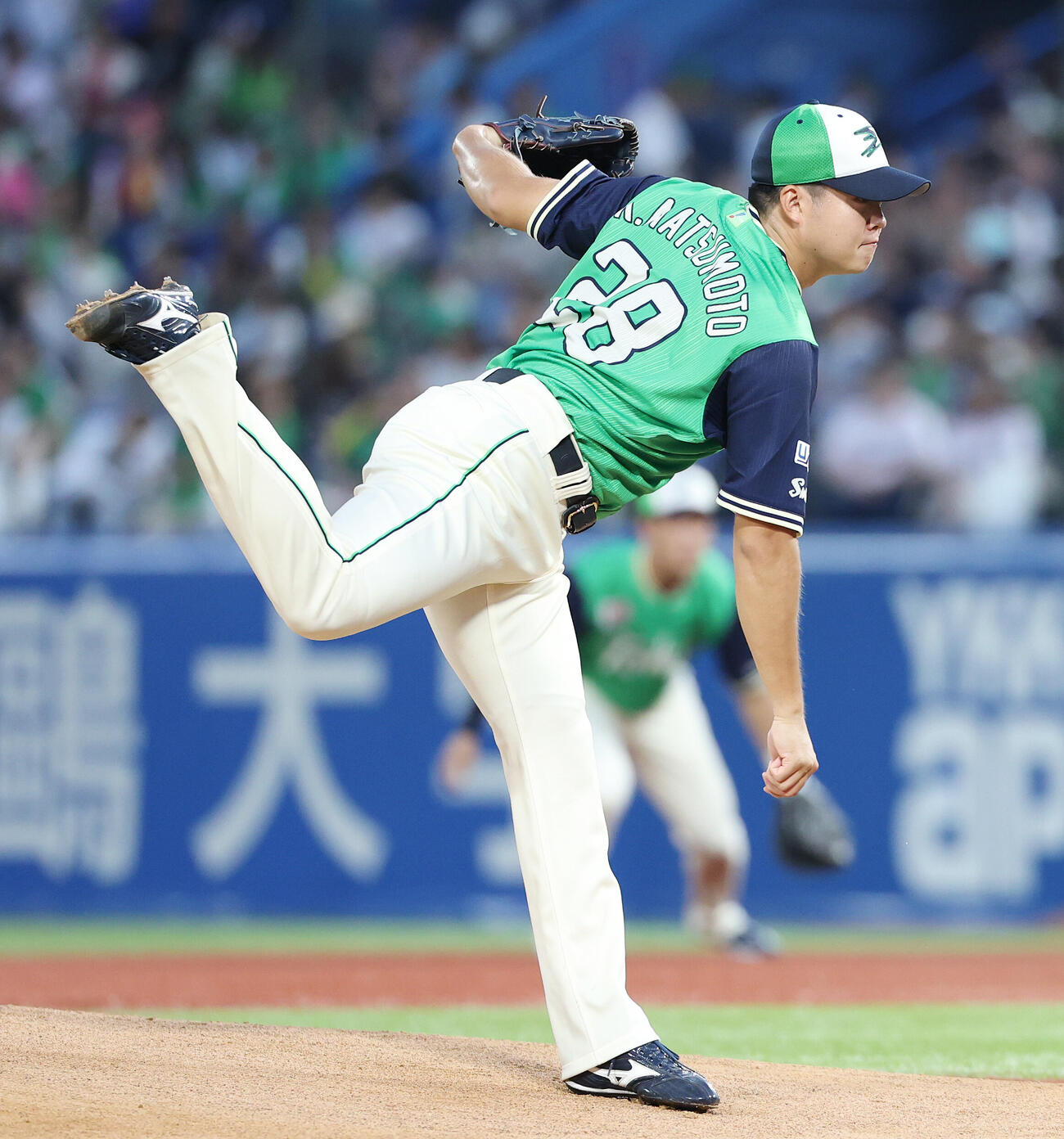 ヤクルト対DeNA　ヤクルト先発の松本健吾（撮影・宮地輝）