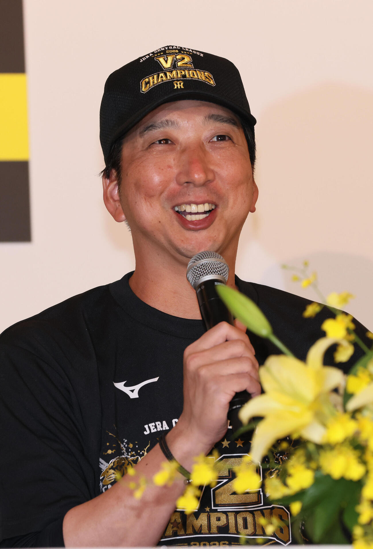 セリーグ優勝を決め会見する阪神（藤川球児監督撮影・加藤孝規）