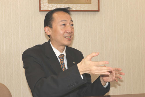 ボールパークへの期待を語った日本ハムファイターズ応援作戦会議代表の長谷川氏(撮影・山崎純一)
