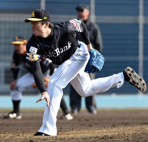 紅白戦に6回から登板した田中正義は2イニングを無失点に抑える(2018年2月24日撮影)