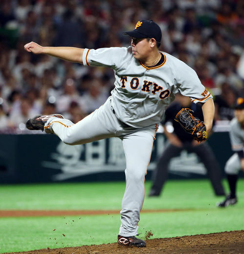 ソフトバンク対巨人　７回１失点で５勝目を挙げた山口俊（撮影・栗木一考）
