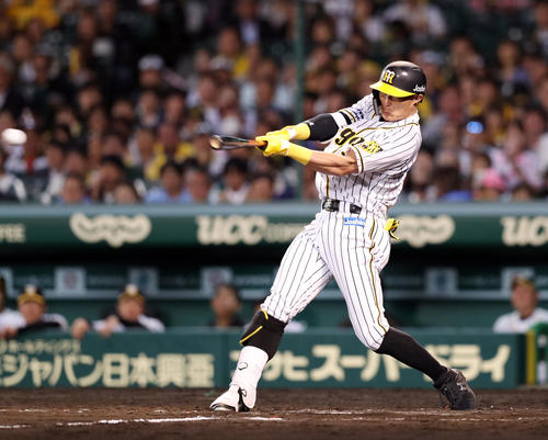 幸せの黄色いテーピング 糸井が始め阪神で流行 プロ野球番記者コラム 野球コラム 日刊スポーツ