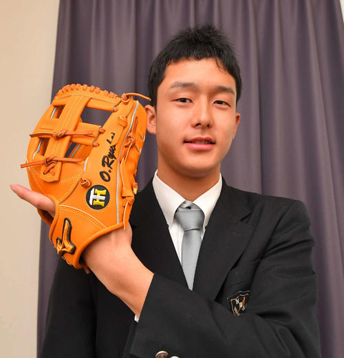 阪神ドラフト2位の小幡竜平